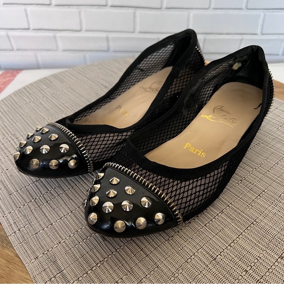 Christian Louboutin Black Patent Leather and Mesh Spike Ballet Flats Size 38 - Picture 5 of 11